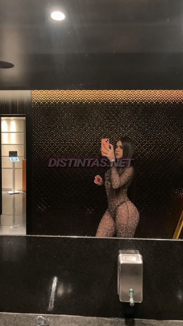 Alexa B