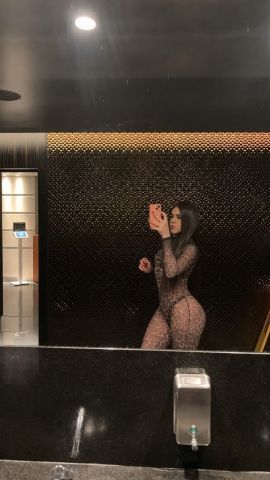 Alexa B