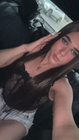Alexa B