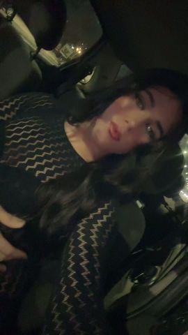 Alexa B
