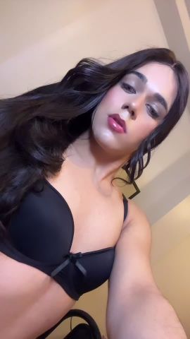 Alexa B