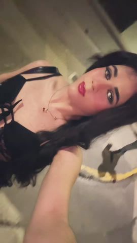 Alexa B