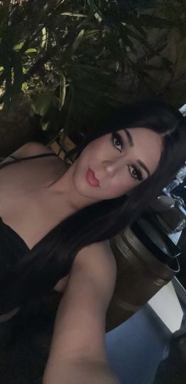 Alexa B