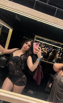 Alexa B