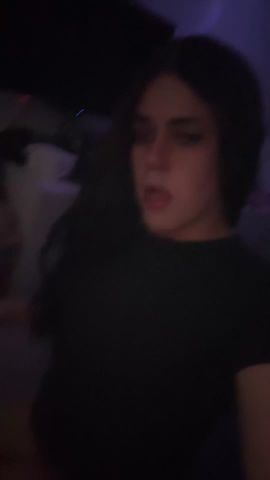 Alexa B