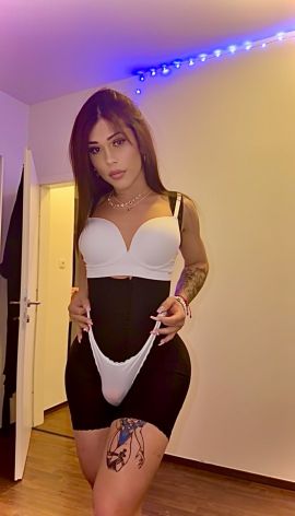 Mia Valentina Villada