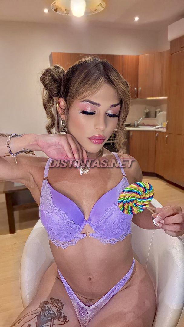 Mia Valentina Villada
