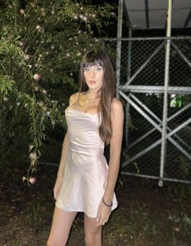 Skinny babe