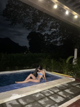 Skinny babe