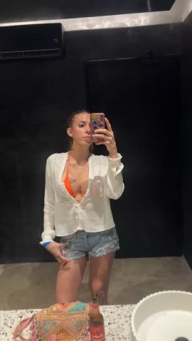 Angie Vitores