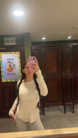 Angie Vitores