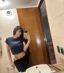 Angie Vitores