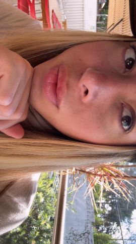 Angie Vitores