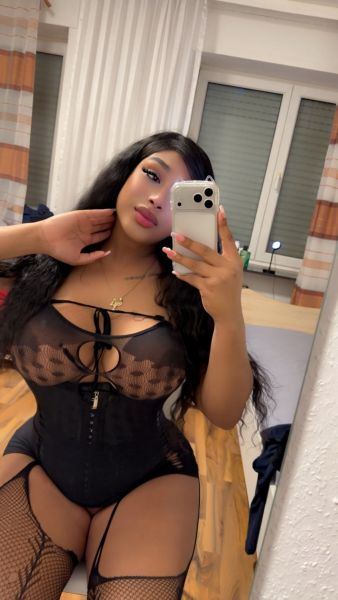 💖 Hola guapo, soy novedad en tu ciudad.

Y vengo a ofrecerte una experiencia que no olvidarás 😘✨🌷

Conmigo tendrás una cita de ensueño.

Cada momento será único, cargado de emoción y complicidad 💫💋😊

Soy una chica elegante, divertida, complaciente.

Y te aseguro que con cada encuentro vivirás nuevas aventuras y emociones 🔥👠🌟

A mi lado puedo hacer que te descubras a ti mismo.

Porque conmigo, el placer también es una forma de conocerse 💎🍷💃

Tengo buen sentido del humor y soy una chica con rostro de ángel... y a veces todo lo contrario.

La mezcla perfecta entre dulzura y picardía 😇😉💋

📲 ¡Anímate, estoy deseando conocer gente interesante!

Será un placer que empiece por ti 💌🌹😍
