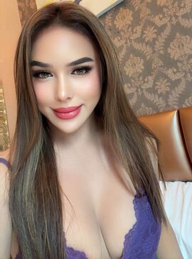 Sexy Anna