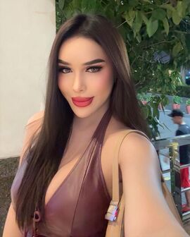 Sexy Anna