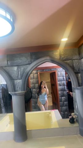Sexy Anna