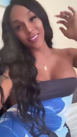 Nahomy Safeira