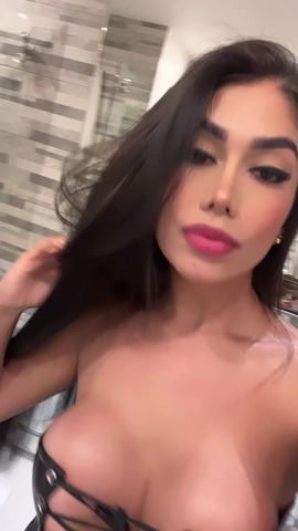Karina Montoya