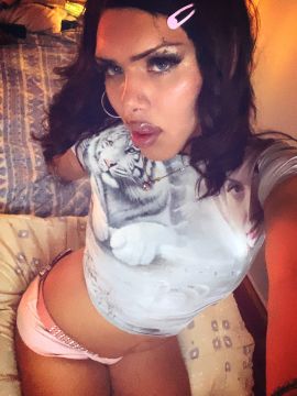 Angie Cap