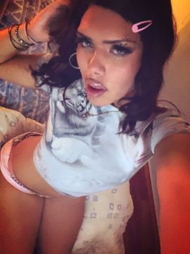Angie Cap