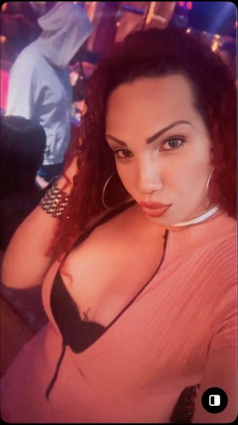 Soy una chica transexual, prepago, brindo mi servicio sexuales disponible para salidas caliente. Tengo lugar, discreto, acogedor puedes hacer tu cita soy una chica trans educada higiénica complaciente puedes escribirme para hacer tu cita. Sólo interesado escribirme tengo Telegram es @flor_hernande