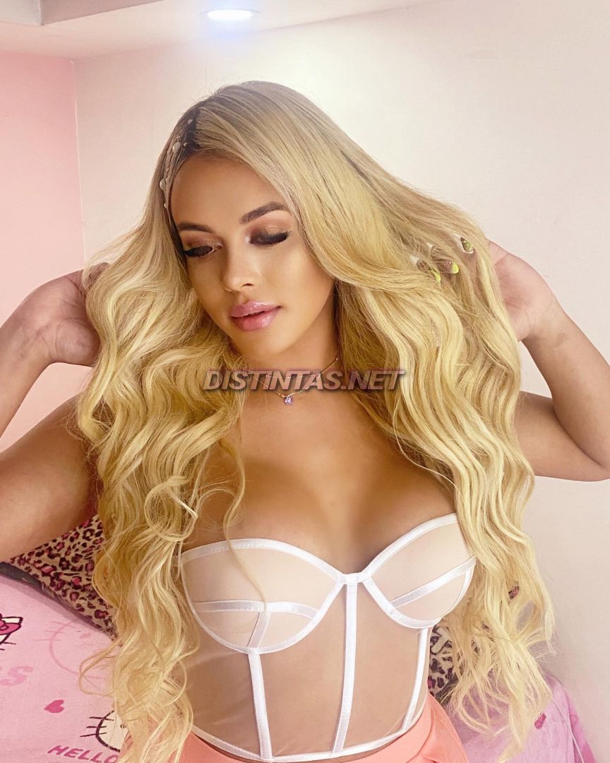 Lindsay Honey