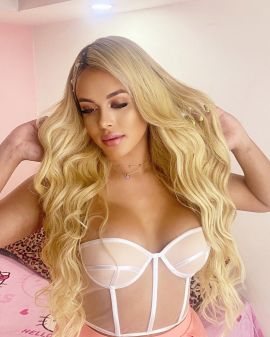 Lindsay Honey