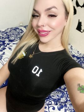 Lulu Fernandez 