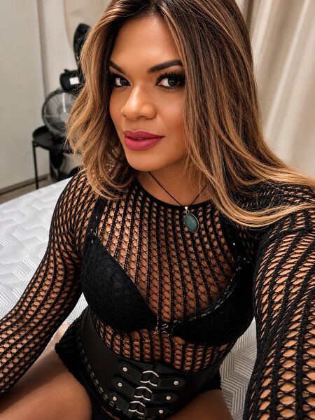 TS Escort Kamila Oliver in Amsterdam
