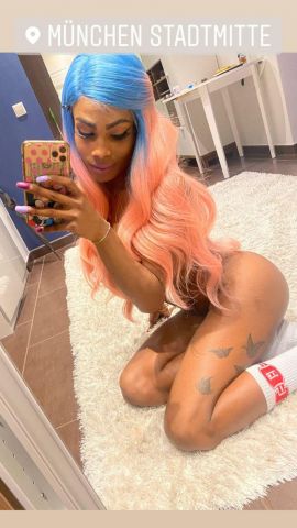 Adhara Foxxy