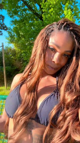 Adhara Foxxy