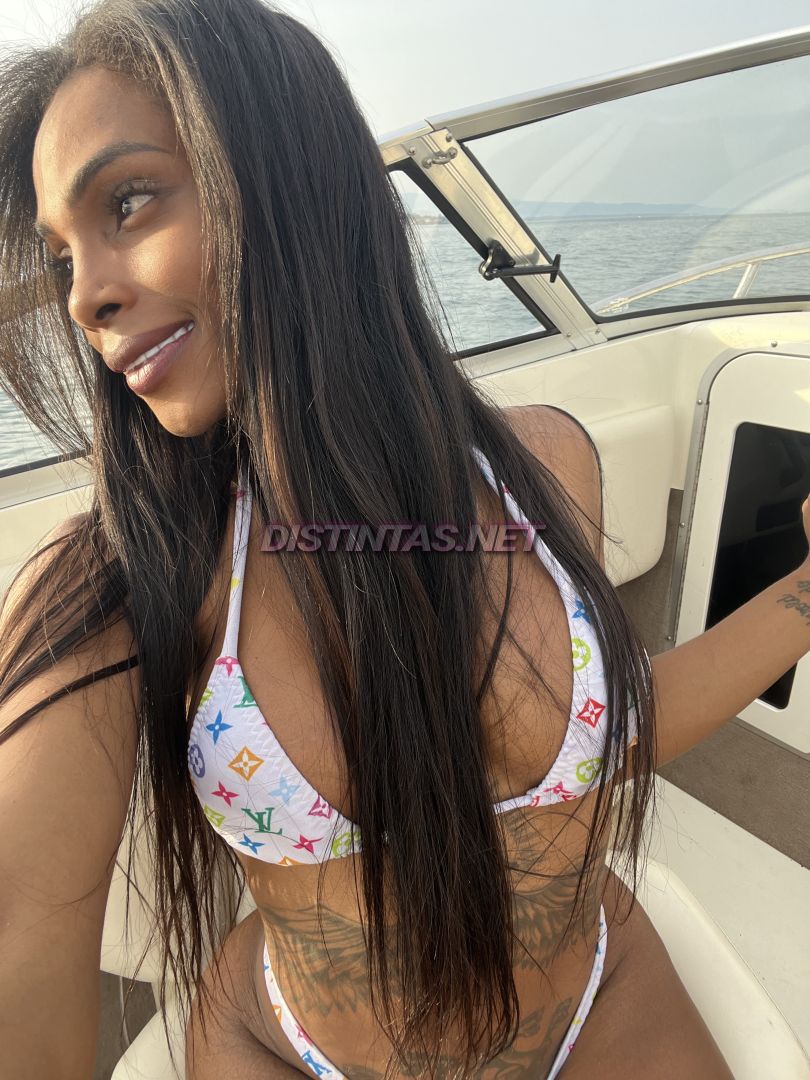 Adhara Foxxy