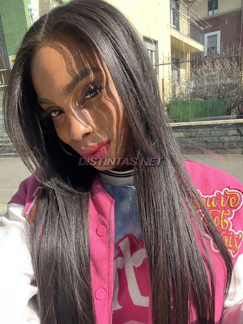 Adhara Foxxy