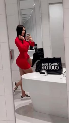 Alexita Santos