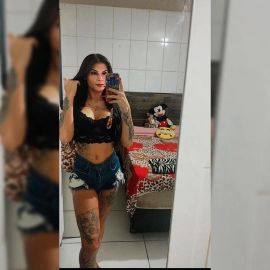 Leticia Top Alves 