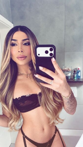 Acompanhante Trans Sophie Gonzallews em Frankfurt am Main