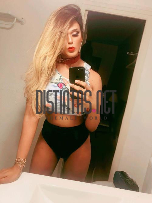 Izabella Jolie