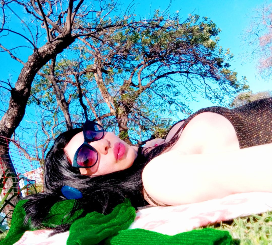 Rubi F