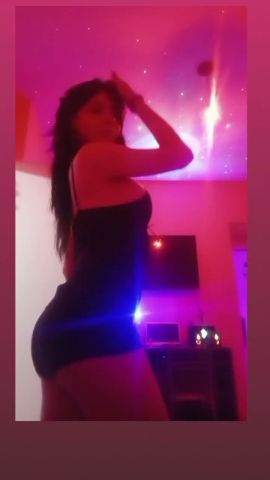 Rubi F