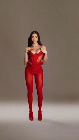 Nicole lima 