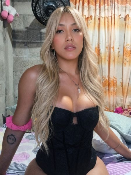💰soy selena Zambramo😏una hermosa trans  23 añitos soy 100%real doy servicios sexuales únicamente a caballeros con todo respeto no mujeres , cuento con documentación femenina, descomplicada y femenina....
Soy muy completa en la cama (activa y pasiva, versatil) no dudes en contactarme soy una mujer preciosa con sorpresa .😉😁 te espero...
Instagram
@selenazambranoook