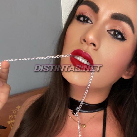 Laurita caliente
