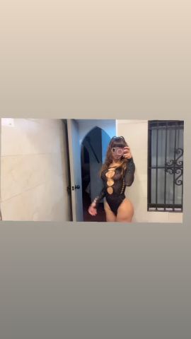 Angie Castro 