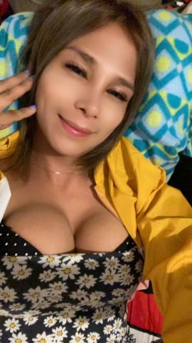 Angie Castro 