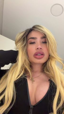 Victoria Vega Vip