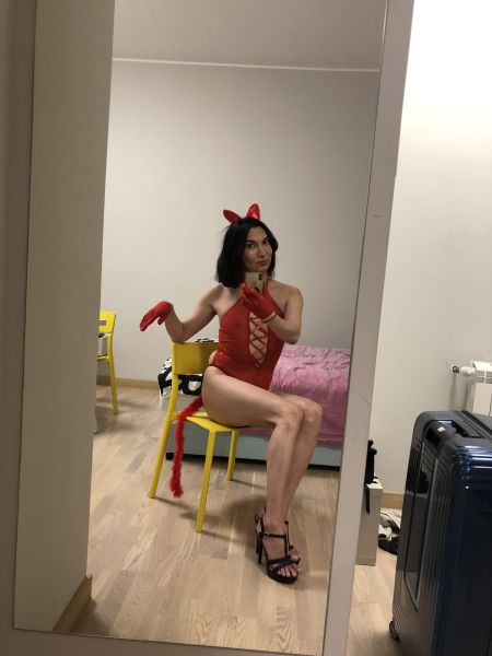 Escorts Trans Asian Lina en Paris