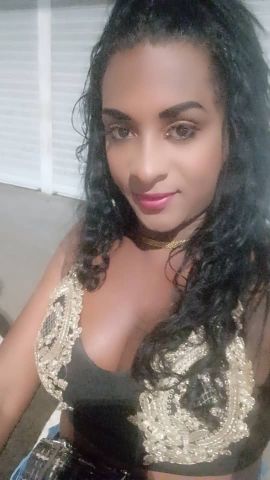 Yoandra 