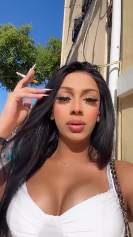 Clara