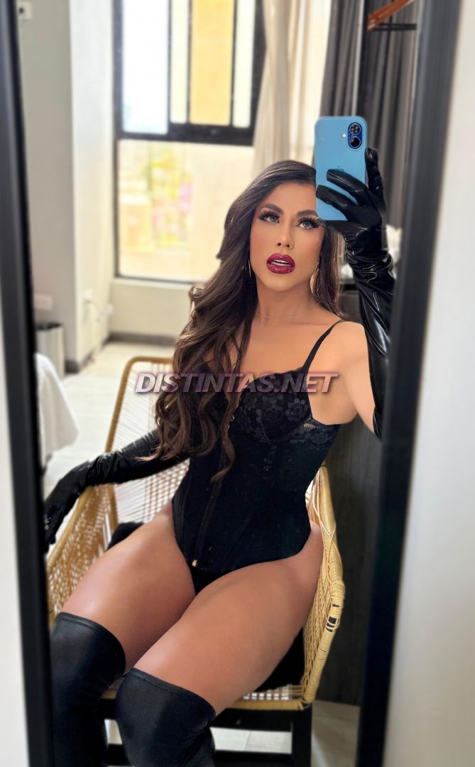 Roxanna fox